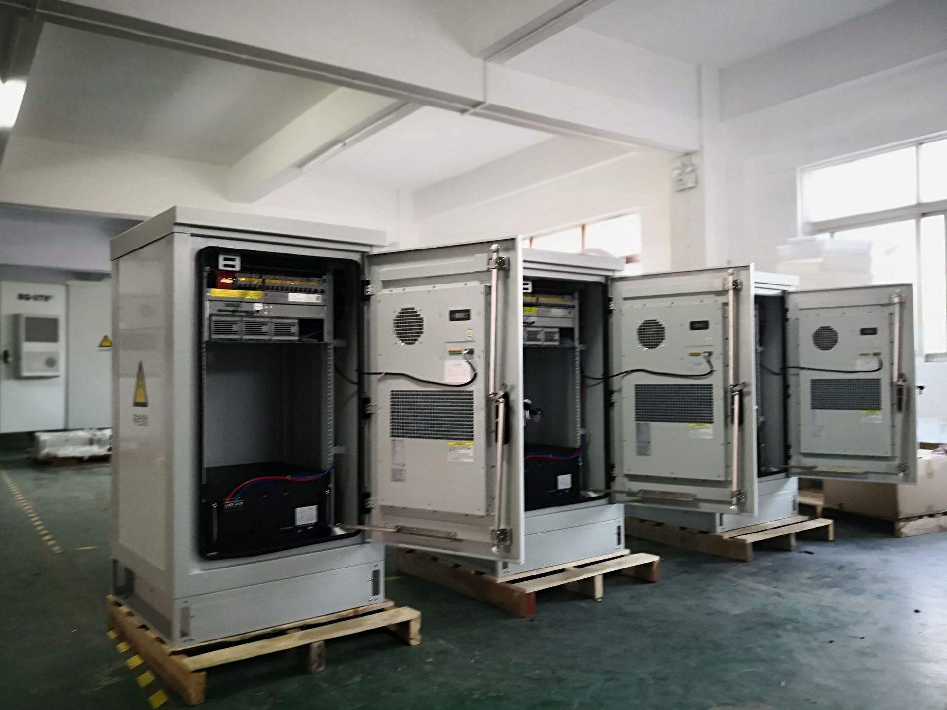 48v100ah磷酸铁锂电池组19英寸5u机架式通信基站机柜储能电源批发_锂